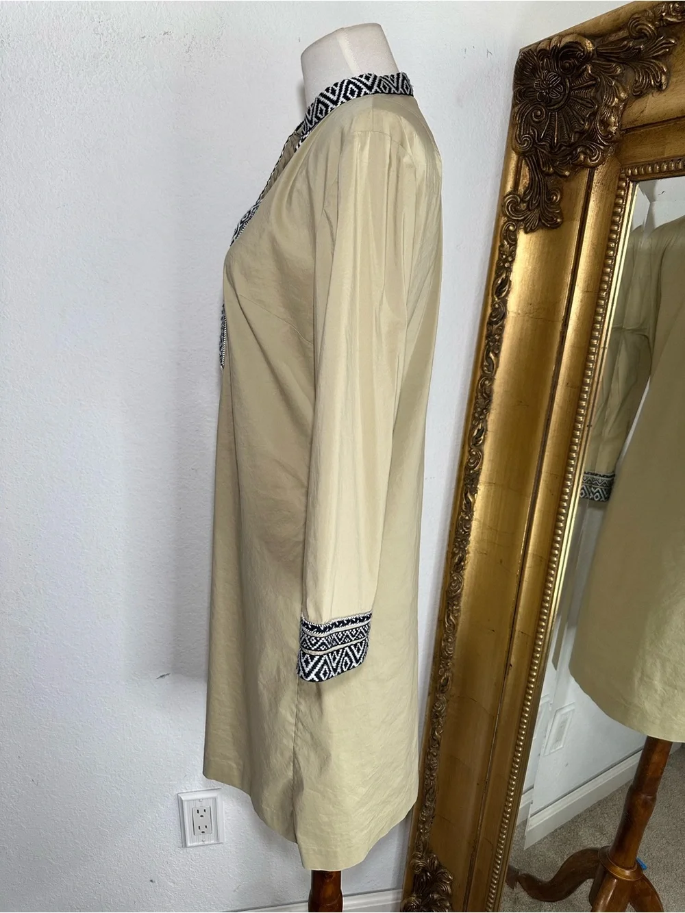 Tory Burch 3/4 Sleeve Embroidered Placket & Cuff Detail Cotton Tunic Dress